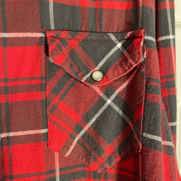 AMERICAN LIVING Long Sleeve Red Flannel Snap up Shirt Size Large - Picture 9 of 10